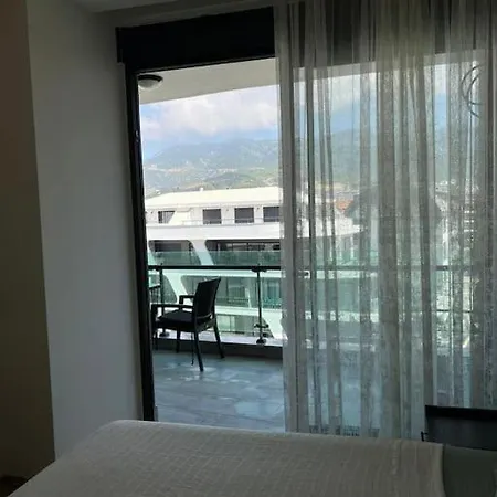 아파트 Sol Garden Oba 알란야